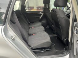 
										Citroën c4 Picasso 1.6L 112 ch confort complet									