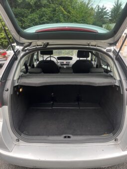 
										Citroën c4 Picasso 1.6L 112 ch confort complet									