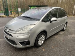 
										Citroën c4 Picasso 1.6L 112 ch confort complet									
