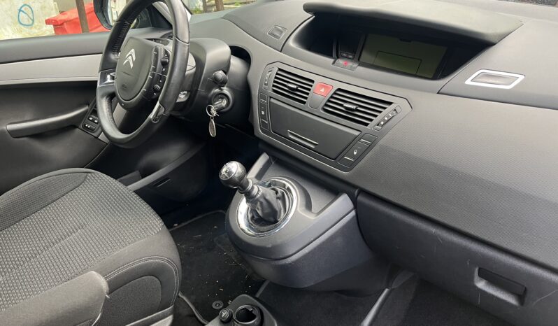 
								Citroën c4 Picasso 1.6L 112 ch confort complet									