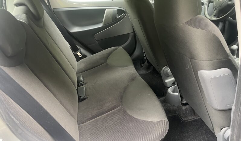 
								Citroën C1 complet									