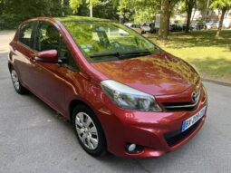 
										UNE BELLE TOYOTA YARIS 1.3L VVTI 100 ESS DYNAMIC complet									
