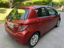 
										UNE BELLE TOYOTA YARIS 1.3L VVTI 100 ESS DYNAMIC complet									