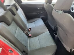 
										UNE BELLE TOYOTA YARIS 1.3L VVTI 100 ESS DYNAMIC complet									