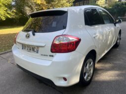 Belle Toyota Auris 1.8 L 136 hybride Connect complet