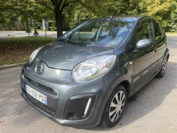 Une très jolie Citroën c1 essence boîte auto de 2012