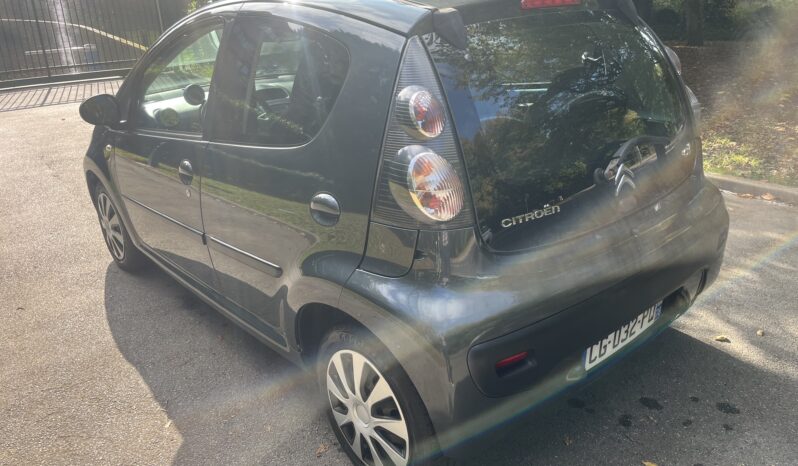 Une très jolie Citroën c1 essence boîte auto de 2012 complet
