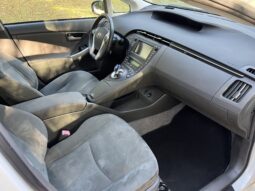 Belle Toyota Prius 1.8 L136 ch hybride Lounge complet