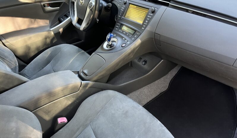 Belle Toyota Prius 1.8 L136 ch hybride Lounge complet
