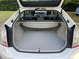 Belle Toyota Prius 1.8 L136 ch hybride Lounge complet