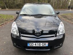 
										une belle toyota corolla verso essence 1.8L 130 ch boite auto complet									