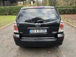 
										une belle toyota corolla verso essence 1.8L 130 ch boite auto complet									