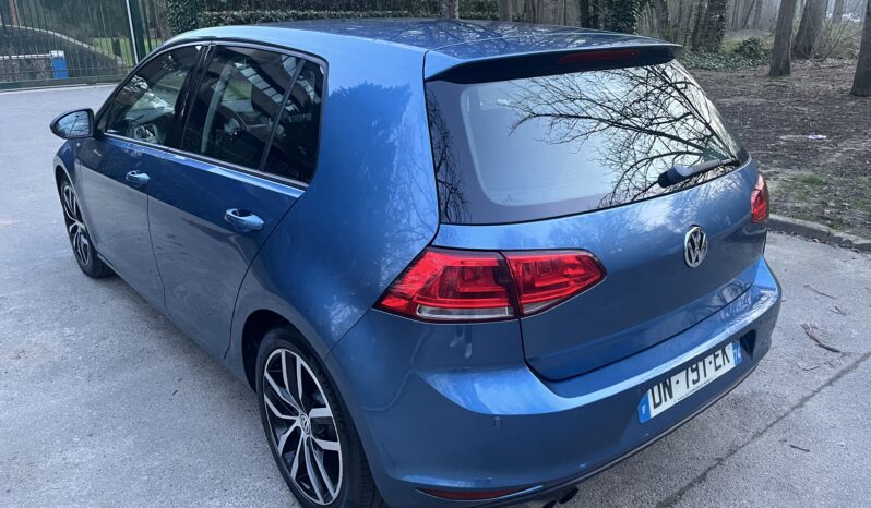 
								Une magnifique GOLF 7 essence 1.4 TSI 150 ch 1ère main complet									