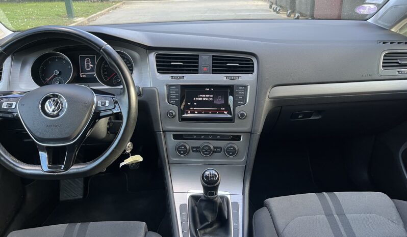 
								Une magnifique GOLF 7 essence 1.4 TSI 150 ch 1ère main complet									