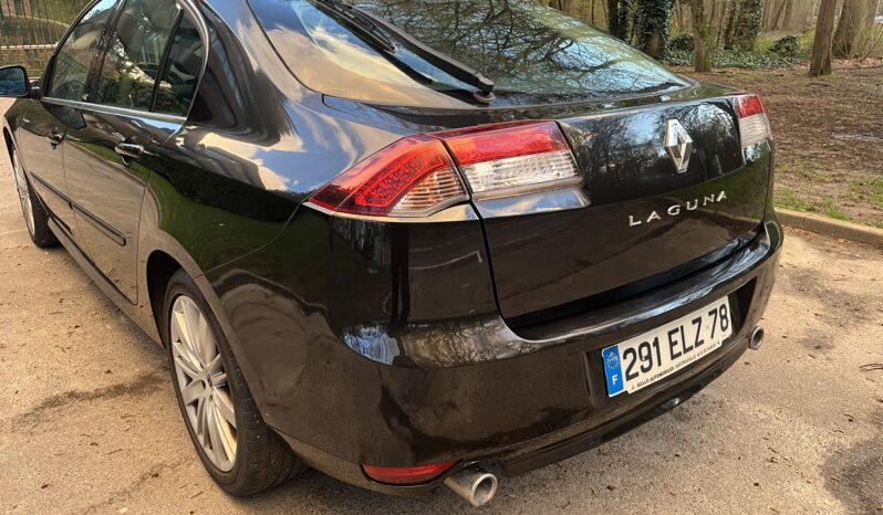 
								Une magnifique laguna 3 GT 2 L dci 180 ch toutes options complet									