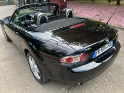
										Superbe Mazda MX-5 roadster 1.8L 125 ch élégance très propre complet									