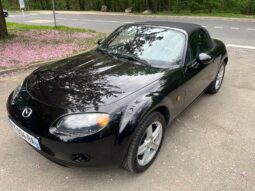 
										Superbe Mazda MX-5 roadster 1.8L 125 ch élégance très propre complet									