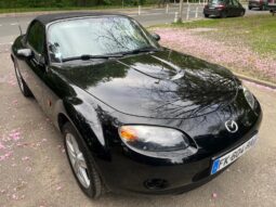 
										Superbe Mazda MX-5 roadster 1.8L 125 ch élégance très propre complet									