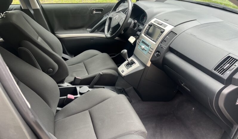 
								une belle toyota corolla verso 1.8L vvti 130 CH BOITE AUTO 7 PLACES complet									