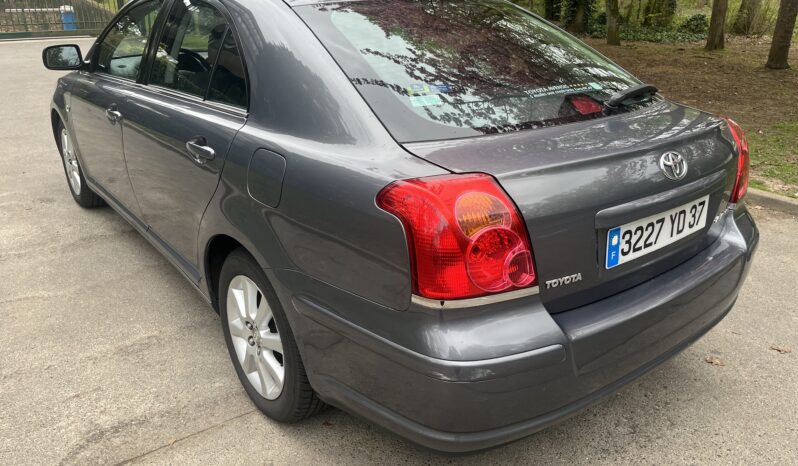 
								TOYOTA AVENSIS 1.8L vvti 130 BOITE AUTO 1ère main complet									