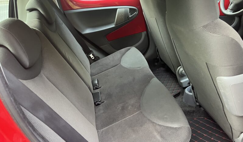 
								Belle Citroën c1 boîte auto 1L68 ch 5 portes complet									