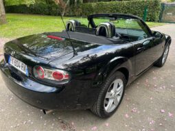 Superbe Mazda MX-5 roadster 1.8L 125 ch élégance très propre