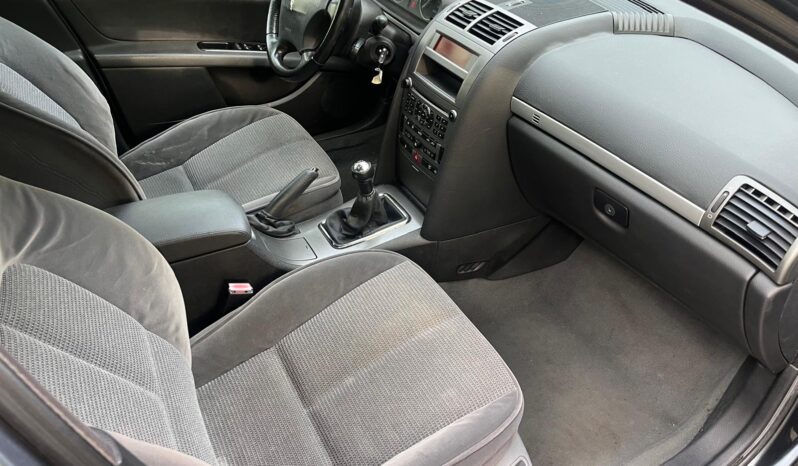 
								Peugeot 407 essence 1.8L 117 ch executive complet									