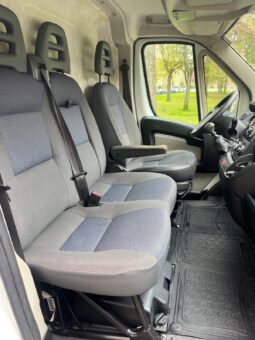 
										Citroën jumper 2.2L hdi 130ch L2H2 clim et radar de recul complet									