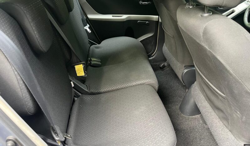
								Toyota Yaris automatique diesel 90ch phase 2 complet									
