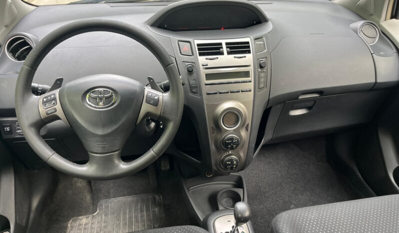 
								Toyota Yaris automatique diesel 90ch phase 2 complet									