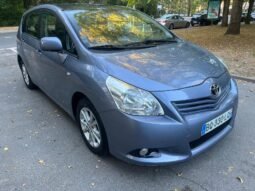 
										Belle Toyota verso 1.8L ess 147 ch boîte auto complet									