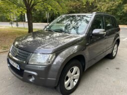 
										Une belle Suzuki grand Vitara 1.9 ddis 130 ch “Kit distrib + pae neufs” complet									