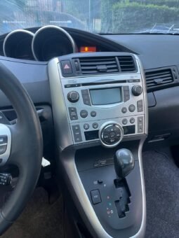 
										Belle Toyota verso 1.8L ess 147 ch boîte auto complet									