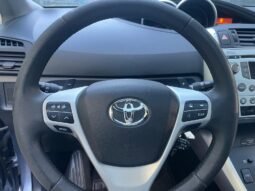 
										Belle Toyota verso 1.8L ess 147 ch boîte auto complet									