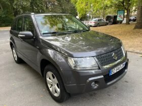 Une belle Suzuki grand Vitara 1.9 ddis 130 ch “Kit distrib + pae neufs”