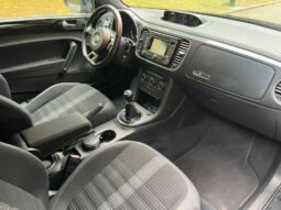 
										Une magnifique vw coccinelle 2L tdi 140 SPORT complet									